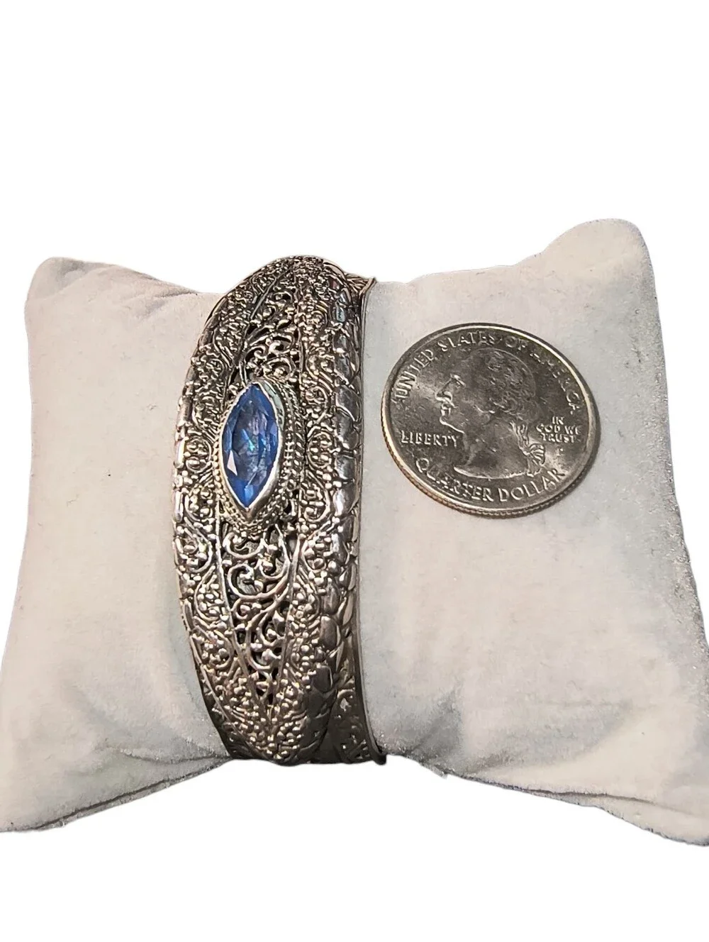 Sarda Bali Sterling Silver Filigree Cuff Bracelet with Blue Stone